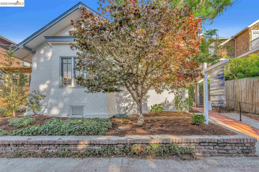 Berkeley CA, 2945 Linden Avenue