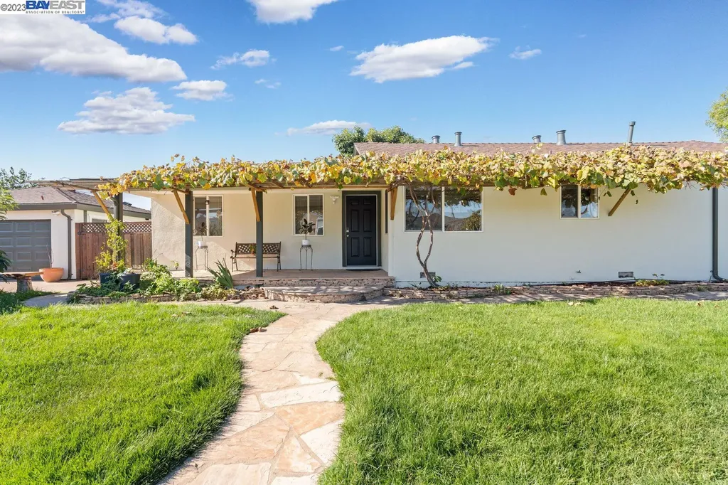36837 Elm Street Newark CA 94560