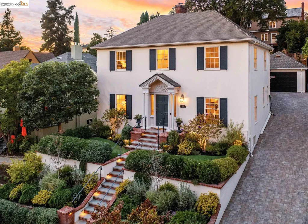 1030 Sunnyhills Road Oakland CA 94610