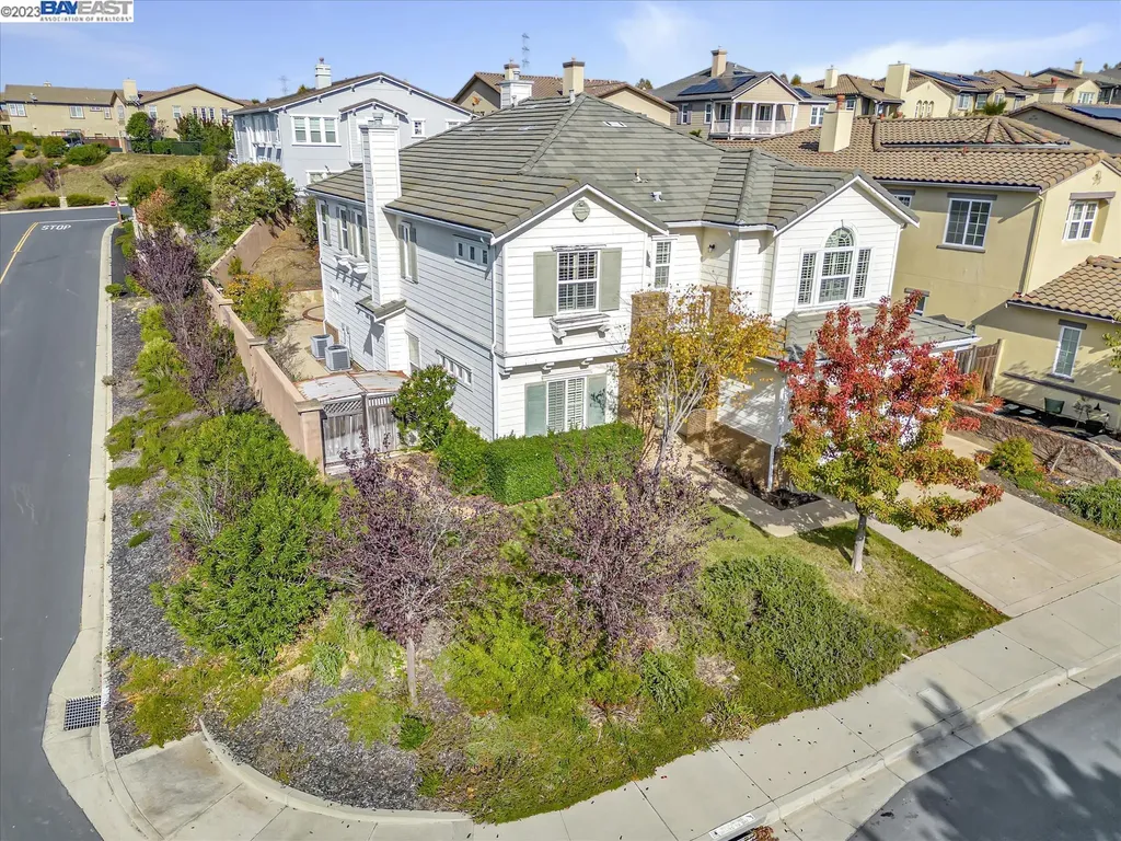 70 Arundel Drive Hayward CA 94542