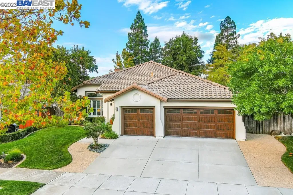 761 Newbury Street Livermore CA 94551