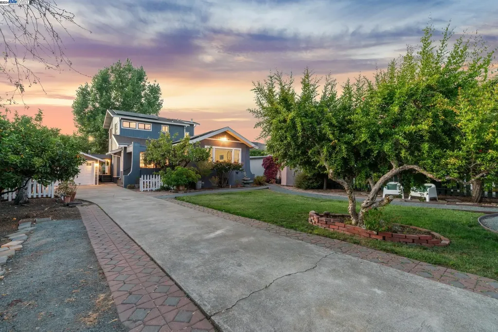 3009 Humboldt Avenue Oakland CA 94602