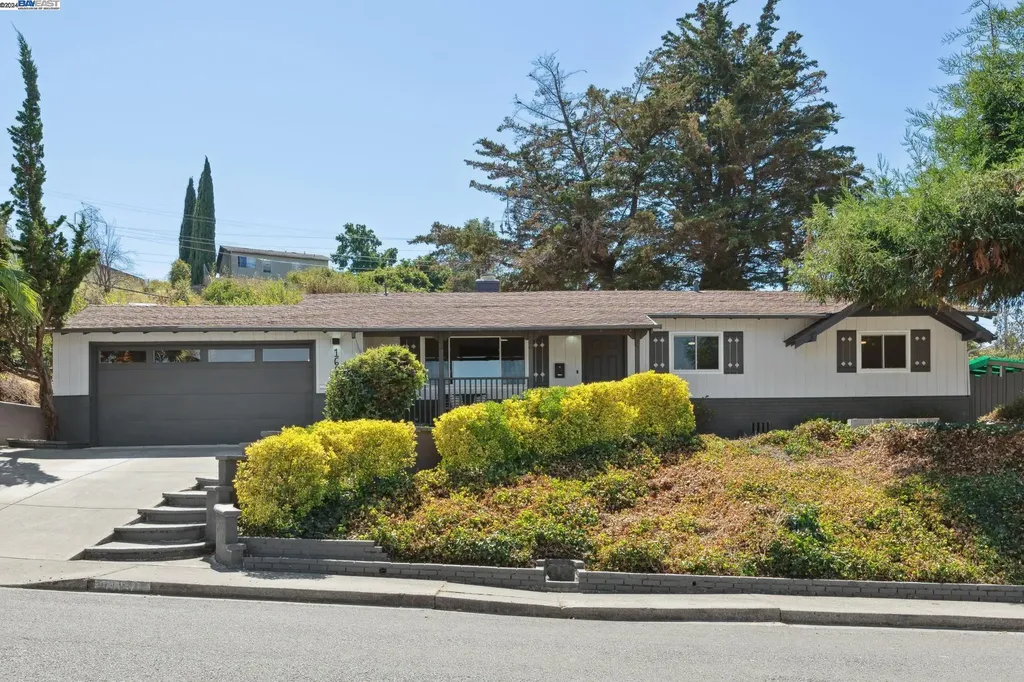 160 Bergwall Way Vallejo CA 94591