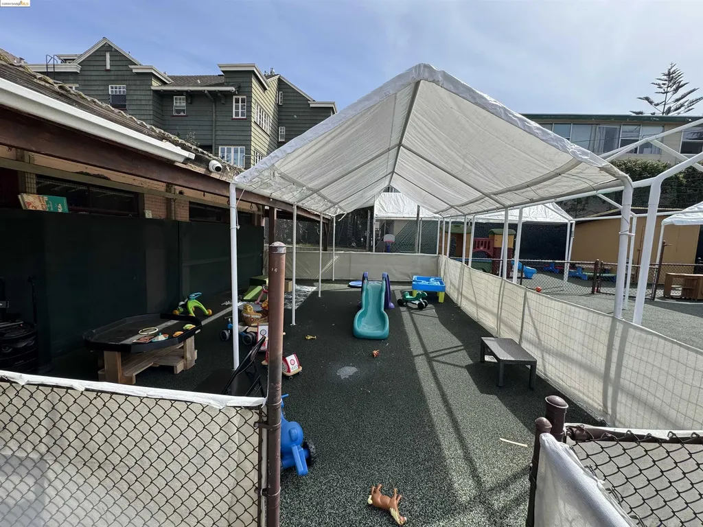 2330 Prince Street Berkeley CA 94705