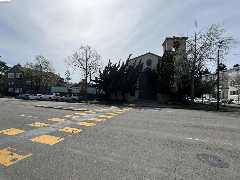 2330 Prince Street Berkeley CA 94705
