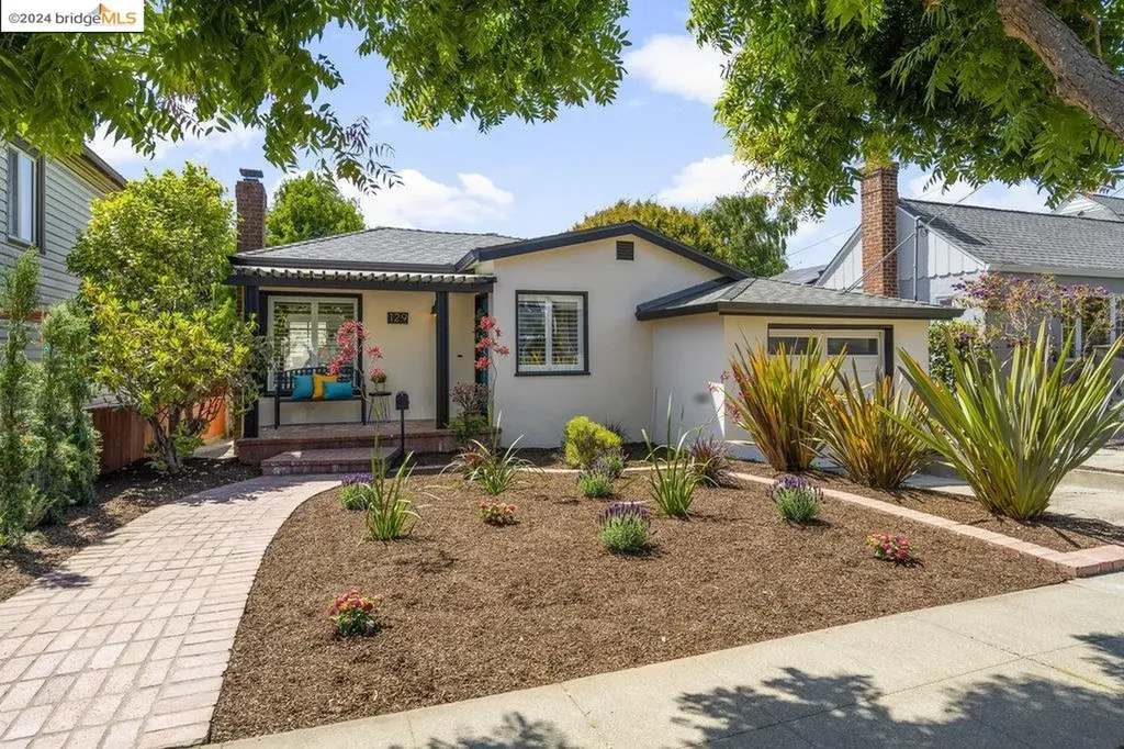 129 San Carlos Avenue El Cerrito CA 94530