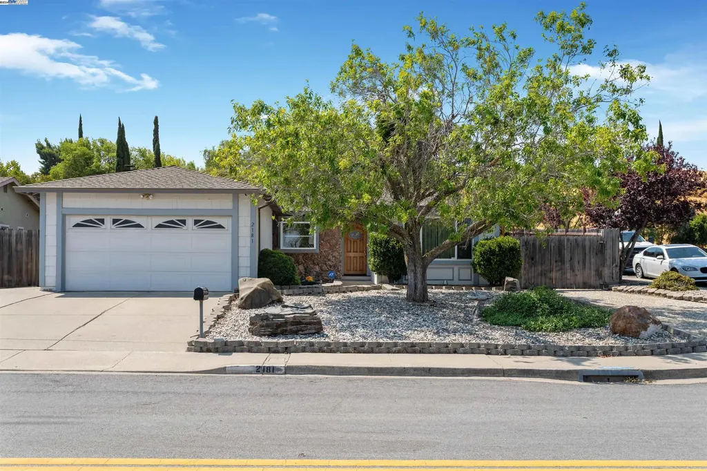 2181 El Seco Way Pittsburg CA 94565
