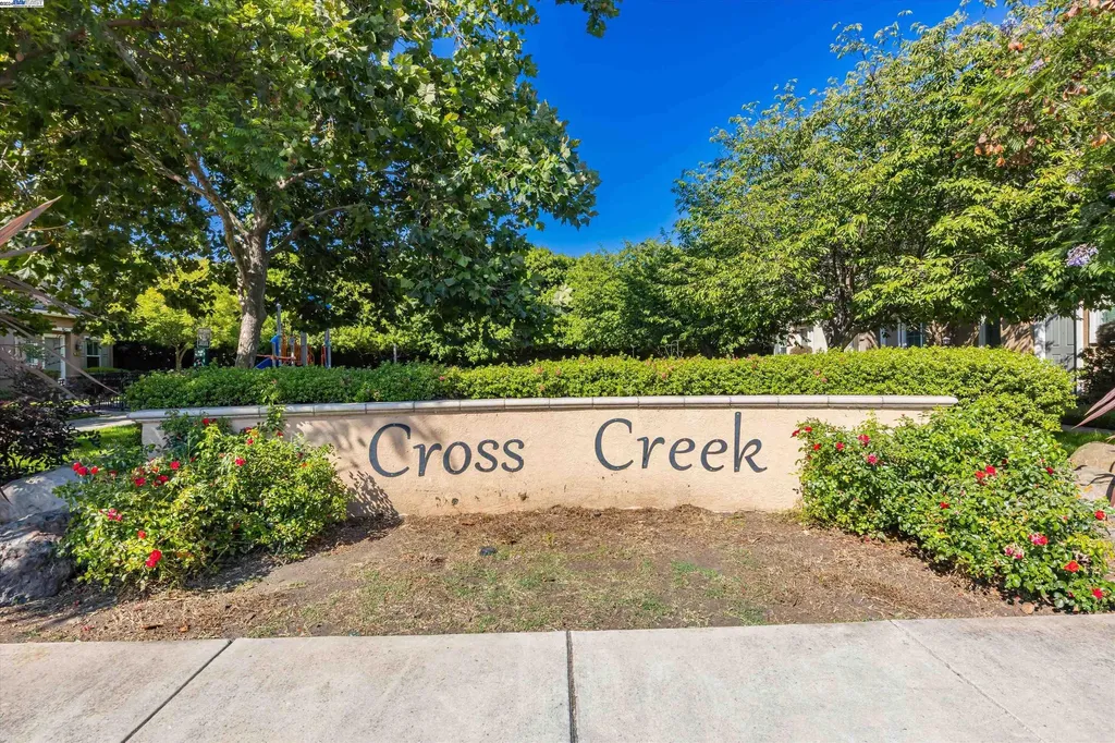 22864 Amador Street Hayward CA 94541