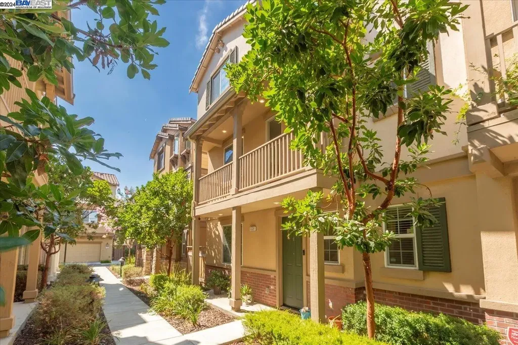 3326 Speros Loop Hayward CA 94544