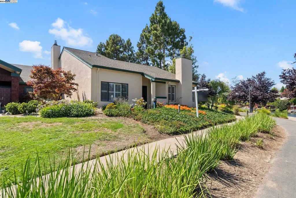 1106 Ironwood Road Alameda CA 94502
