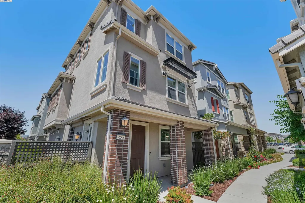 2886 Stringham Way Dublin CA 94568