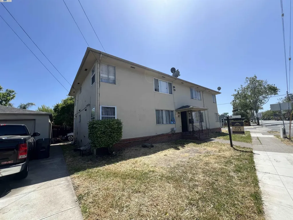 10926 Bancroft Avenue Oakland CA 94603