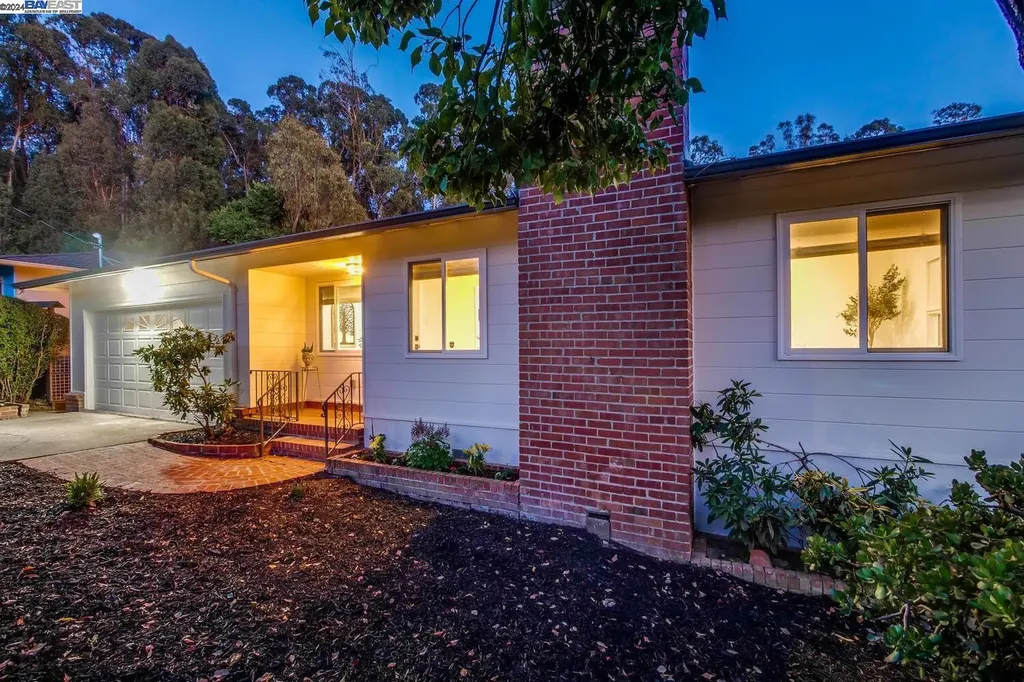 2871 Hansen Road Hayward CA 94541