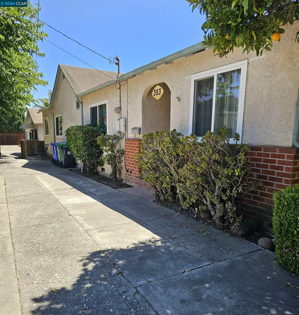 353 Hampton Road Hayward CA 94541