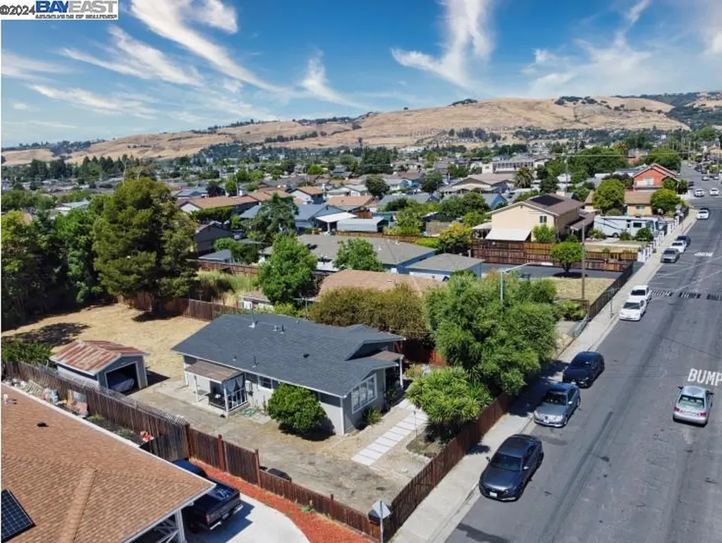 969 Folsom Avenue Hayward CA 94544