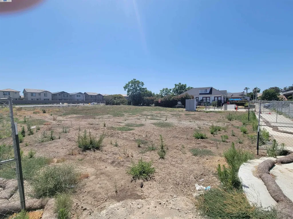 310 Central Avenue Pittsburg CA 94565