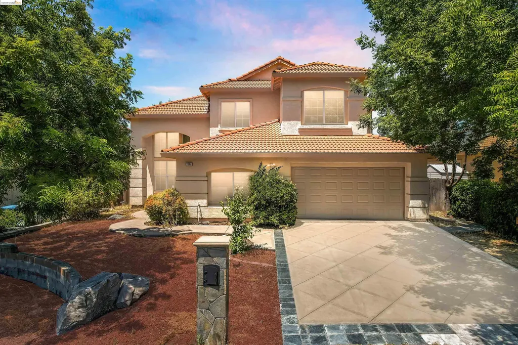 2117 Bedrock Way Antioch CA 94509
