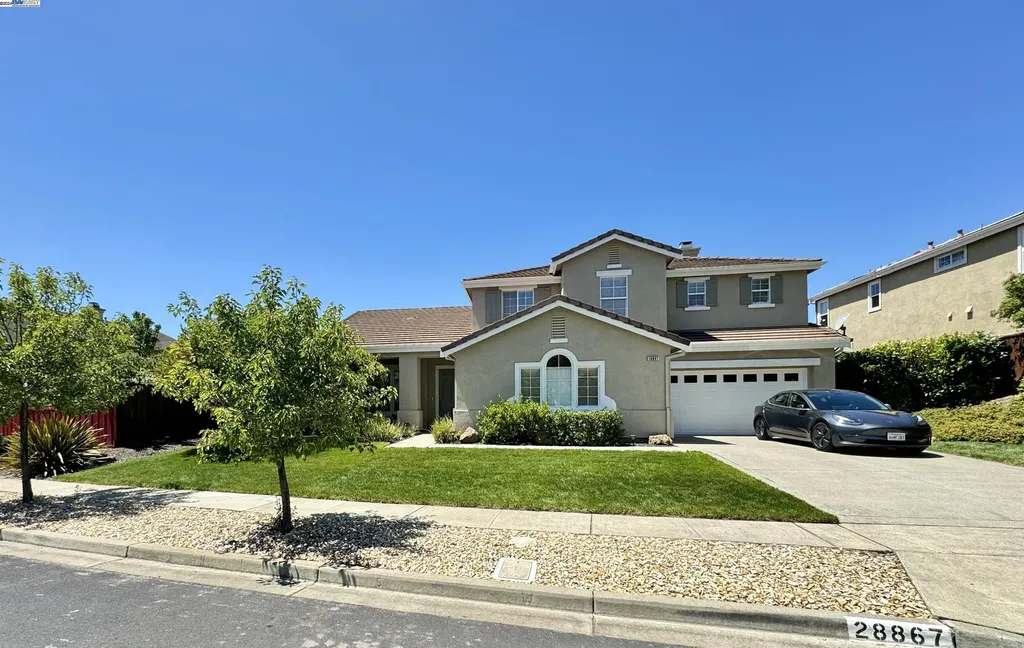 28867 Bay Heights Road Hayward CA 94542