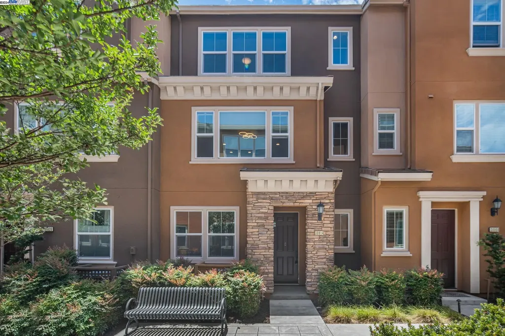 38914 Water Lily Place Newark CA 94560