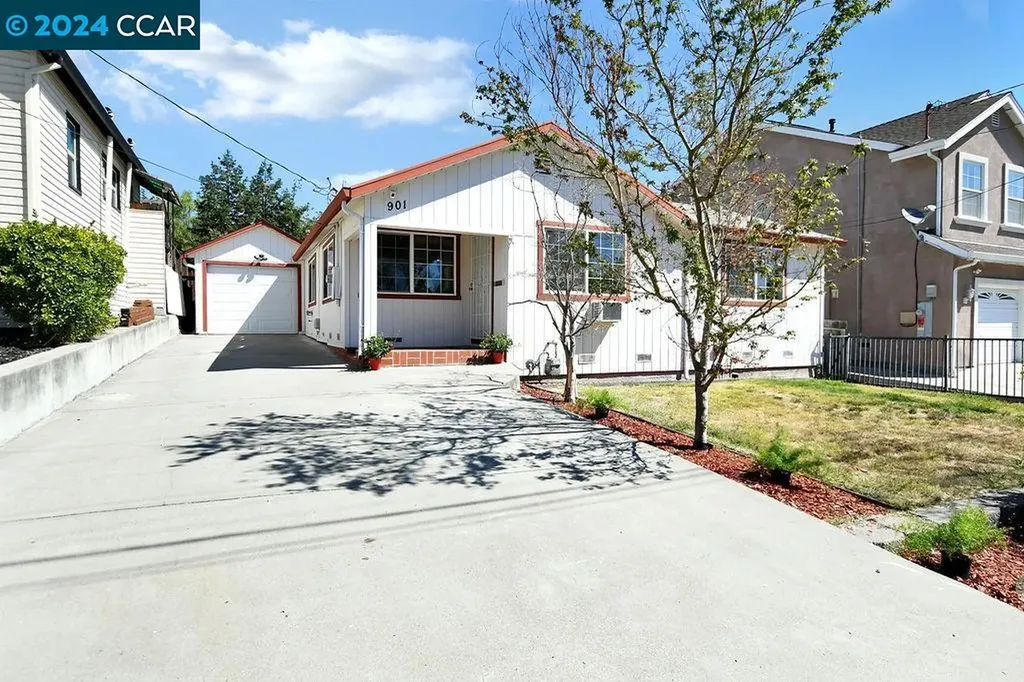 901 Bella Vista Avenue Martinez CA 94553