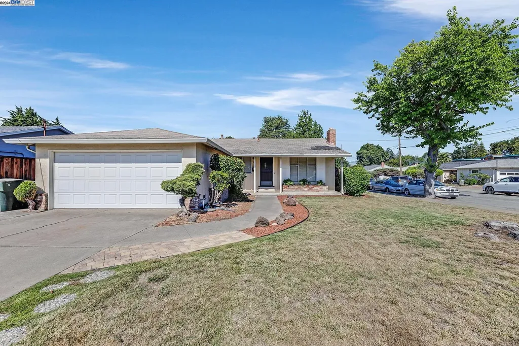 815 Carmel Court San Leandro CA 94578