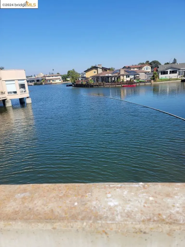 610 Grand Alameda CA 94501