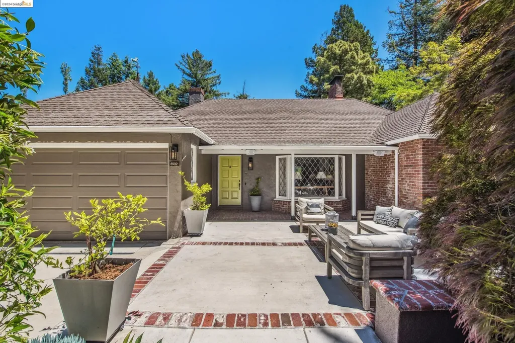 5932 Bruns Court Oakland CA 94611
