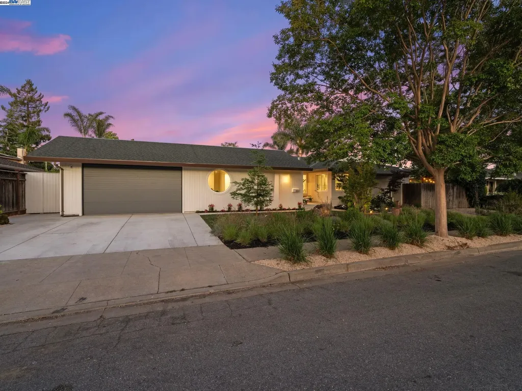 850 Vanda Way Fremont CA 94536