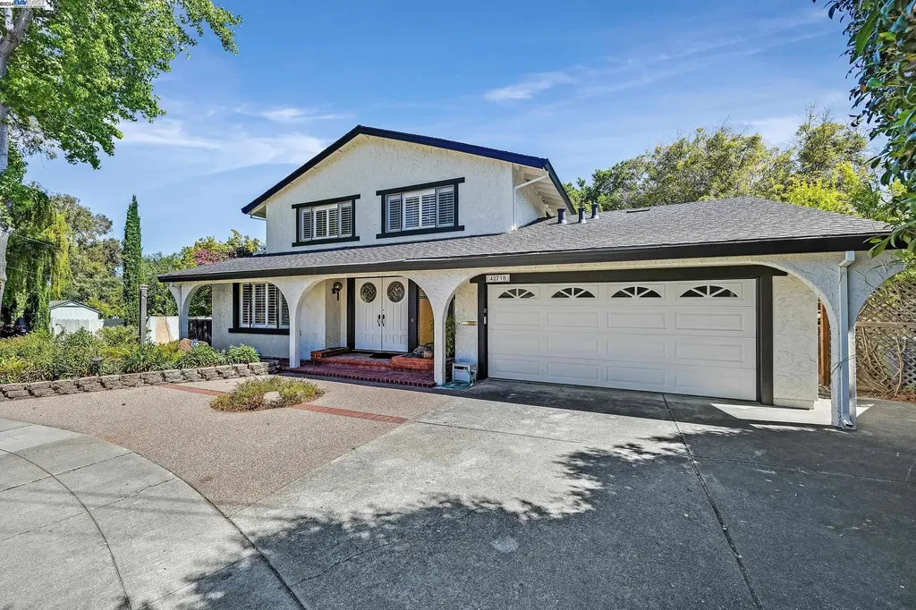 42718 Weigand Court Fremont CA 94539