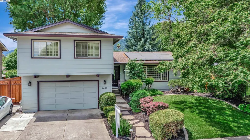 4492 Sandalwood Drive Pleasanton CA 94588