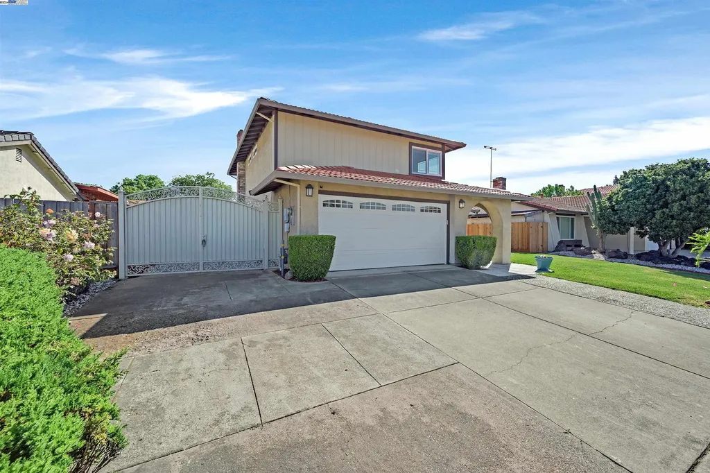 32717 Bucks Lake Lane Fremont CA 94555