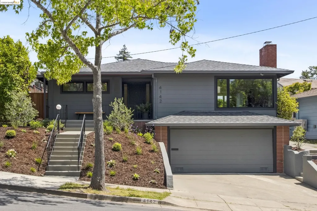 Oakland CA, 4142 Laguna Avenue