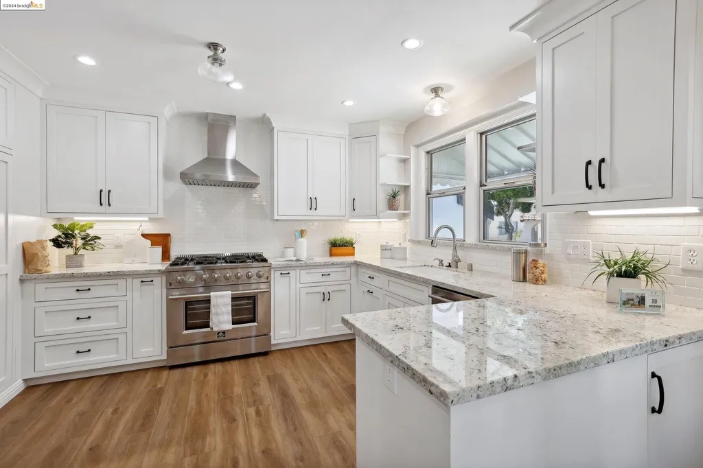 701 Rodney Drive San Leandro CA 94577