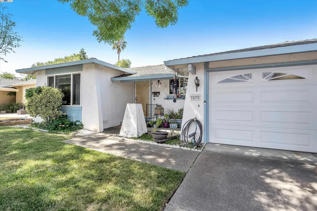 34835 Gladstone Place Fremont CA 94555