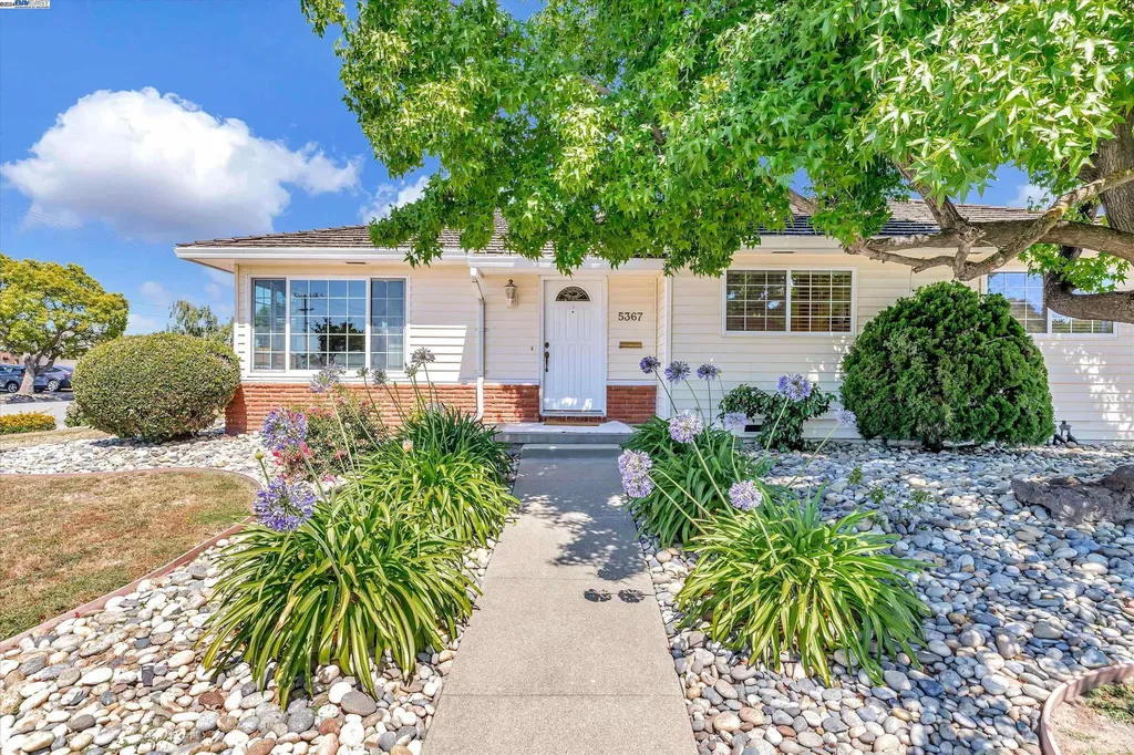 5367 Radele Court Fremont CA 94536