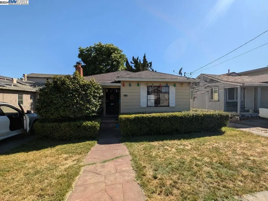 5459 Crittenden Street Oakland CA 94601