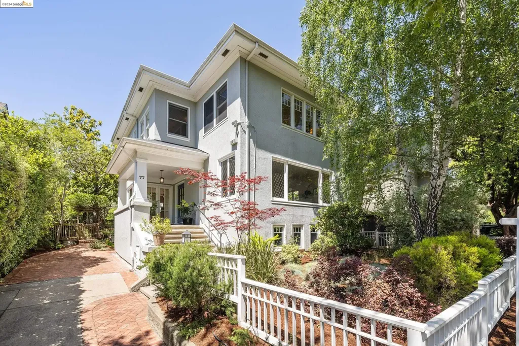 Berkeley CA, 77 The Plaza Drive