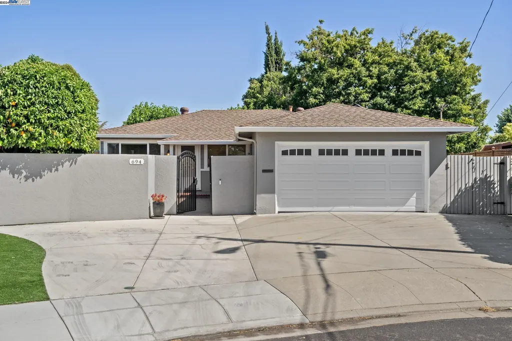 694 Sonoma Court Livermore CA 94550