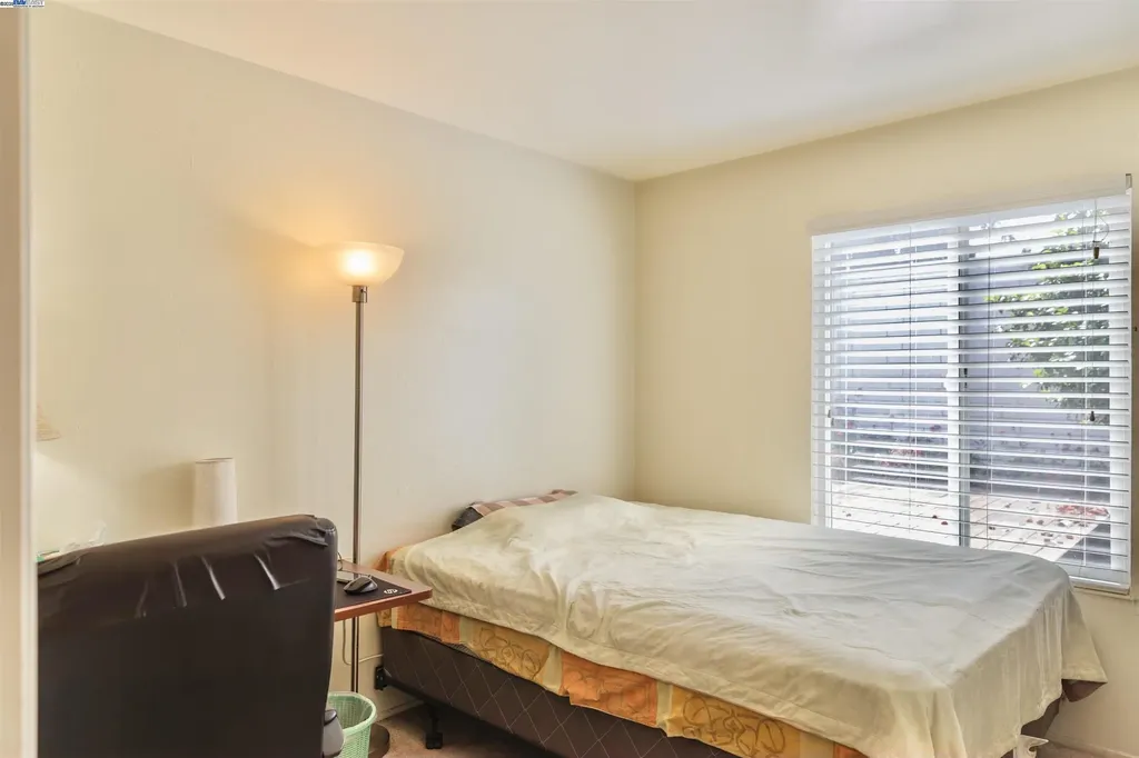 33010 Lake Mead Drive Fremont CA 94555