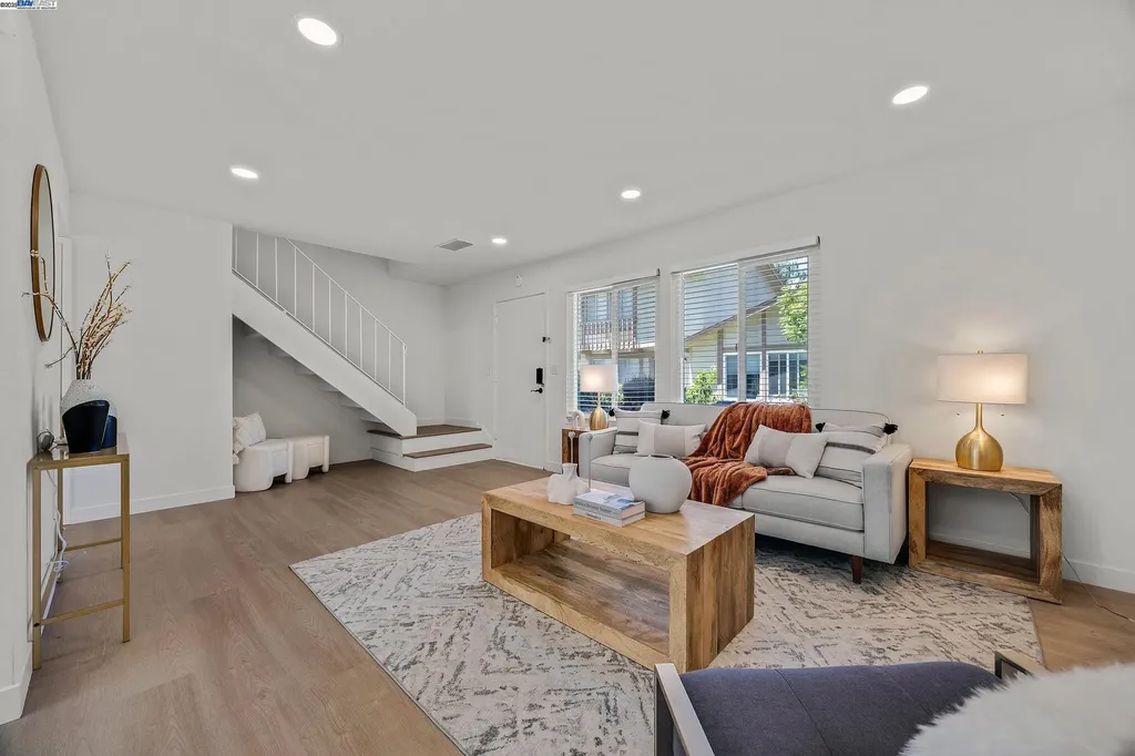 4672 Balboa Way Fremont CA 94536