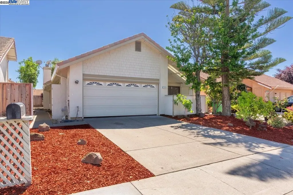 32948 Soquel Street Union City CA 94587