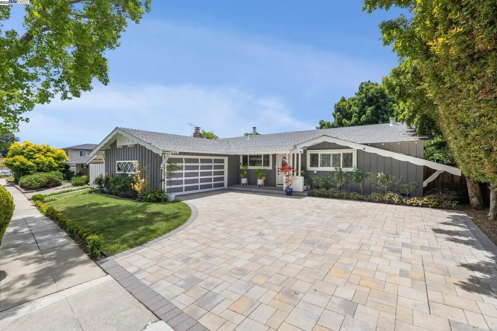 30113 Treeview Street Hayward CA 94544