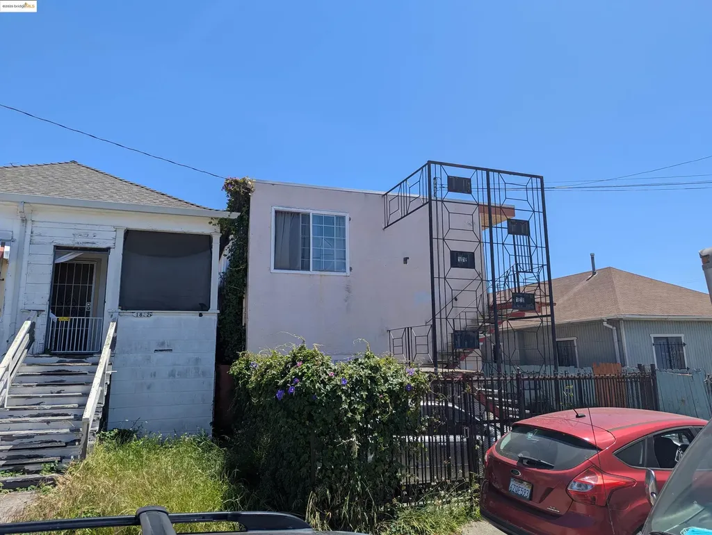 1818 Rosedale Avenue Oakland CA 94601