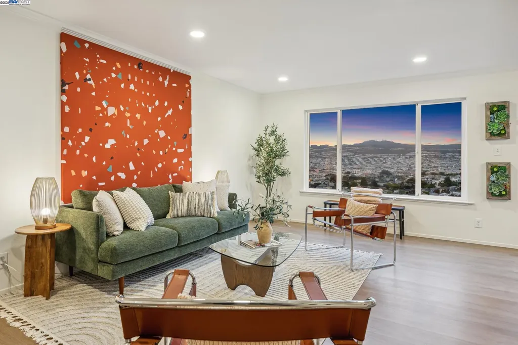 471 Joost Avenue San Francisco CA 94127