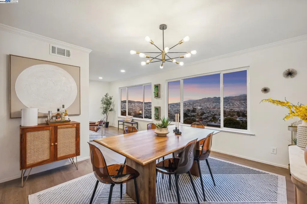 471 Joost Avenue San Francisco CA 94127