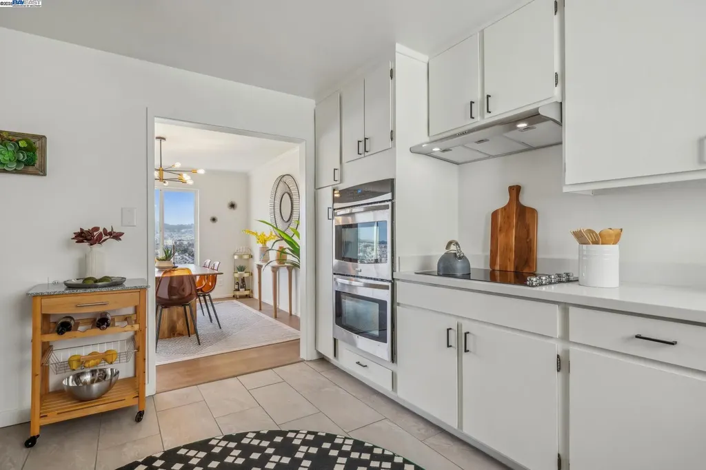 471 Joost Avenue San Francisco CA 94127