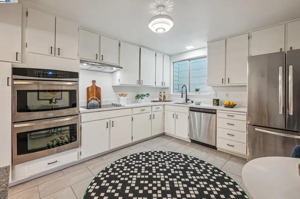 471 Joost Avenue San Francisco CA 94127