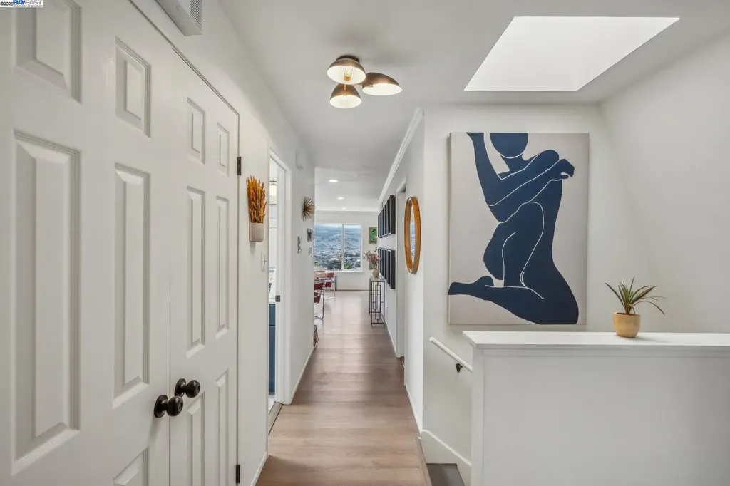 471 Joost Avenue San Francisco CA 94127