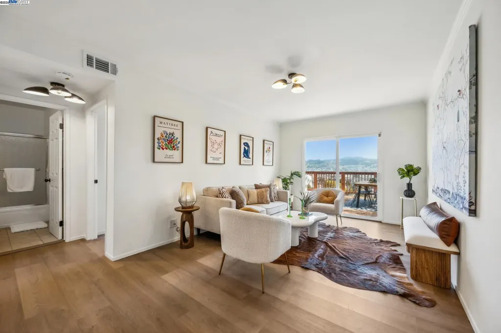471 Joost Avenue San Francisco CA 94127