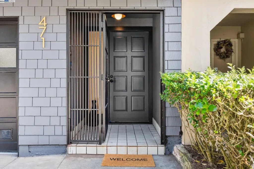 471 Joost Avenue San Francisco CA 94127